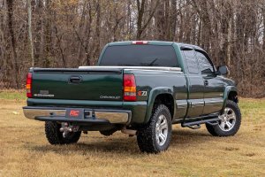 GMC Sierra 2500 Nerf Steps - Cab Length - Rough Country - '99-'04
